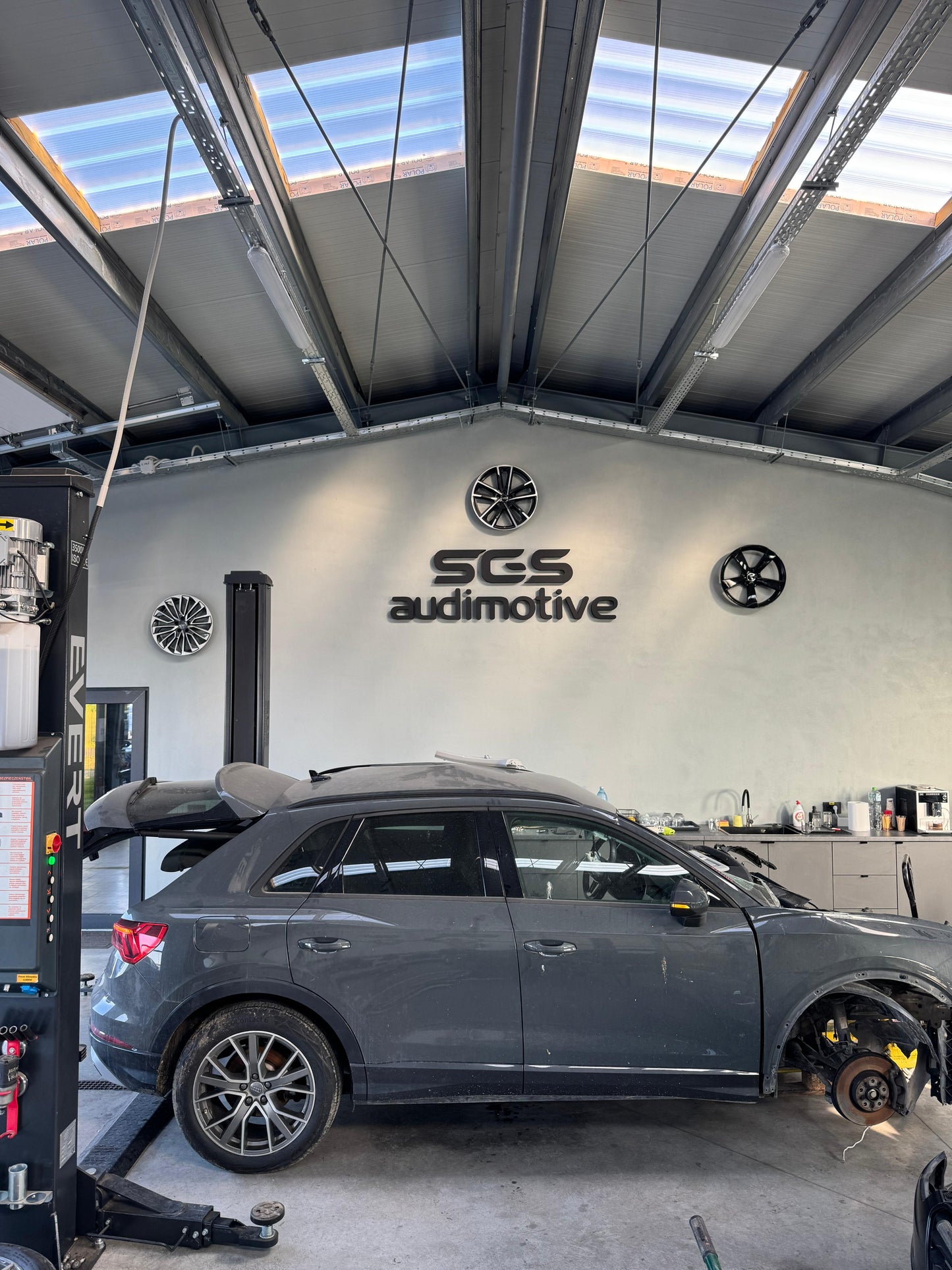 Piese Audi Q3 2012–2024