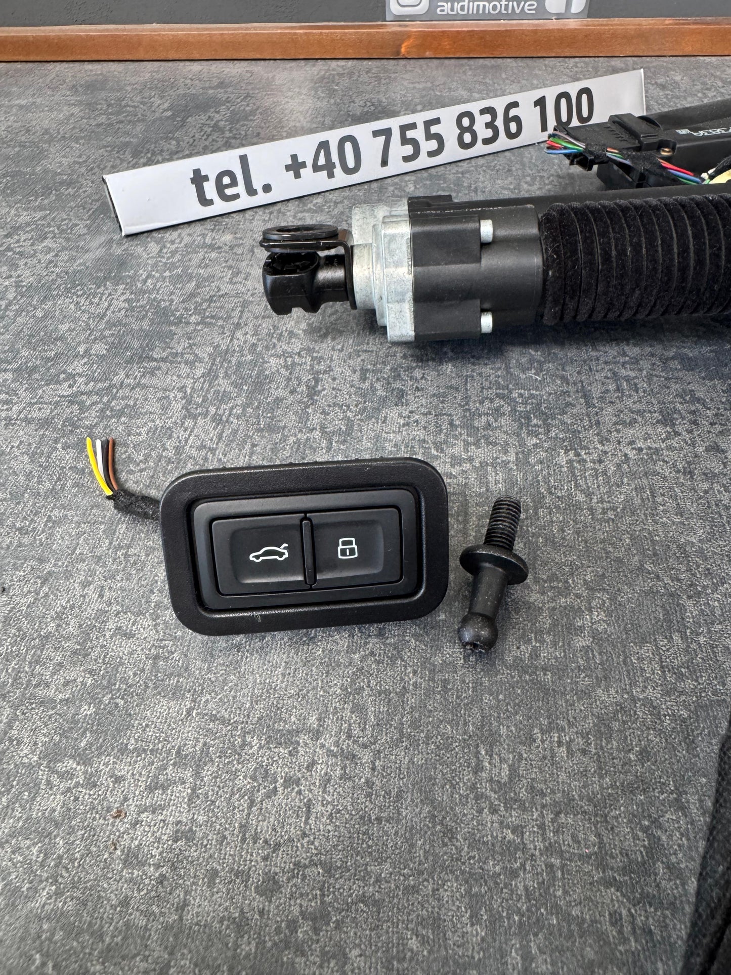 Kit Soft Close / Easy Open – Portbagaj Sedan Audi A6 C7 (2011-2017)