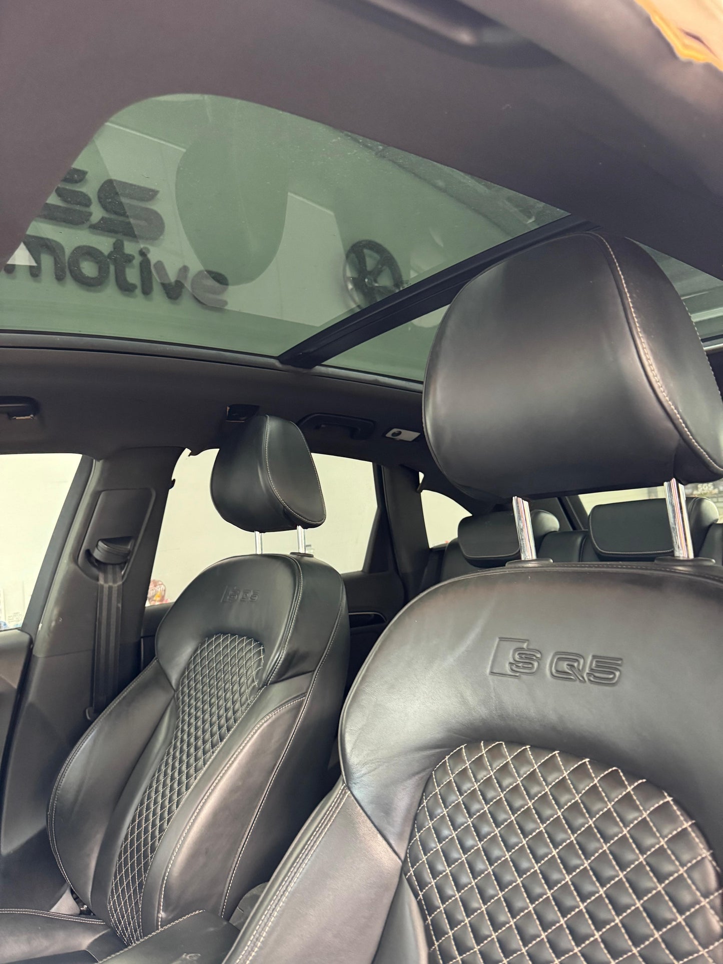 Interior Audi SQ5 8R Competition Plus