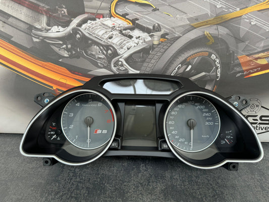 Ceasuri Bord – Audi S5 8T