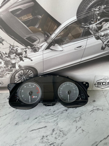 Ceasuri Bord – Audi S4 B8 TFSI - 8K0 920 930 P