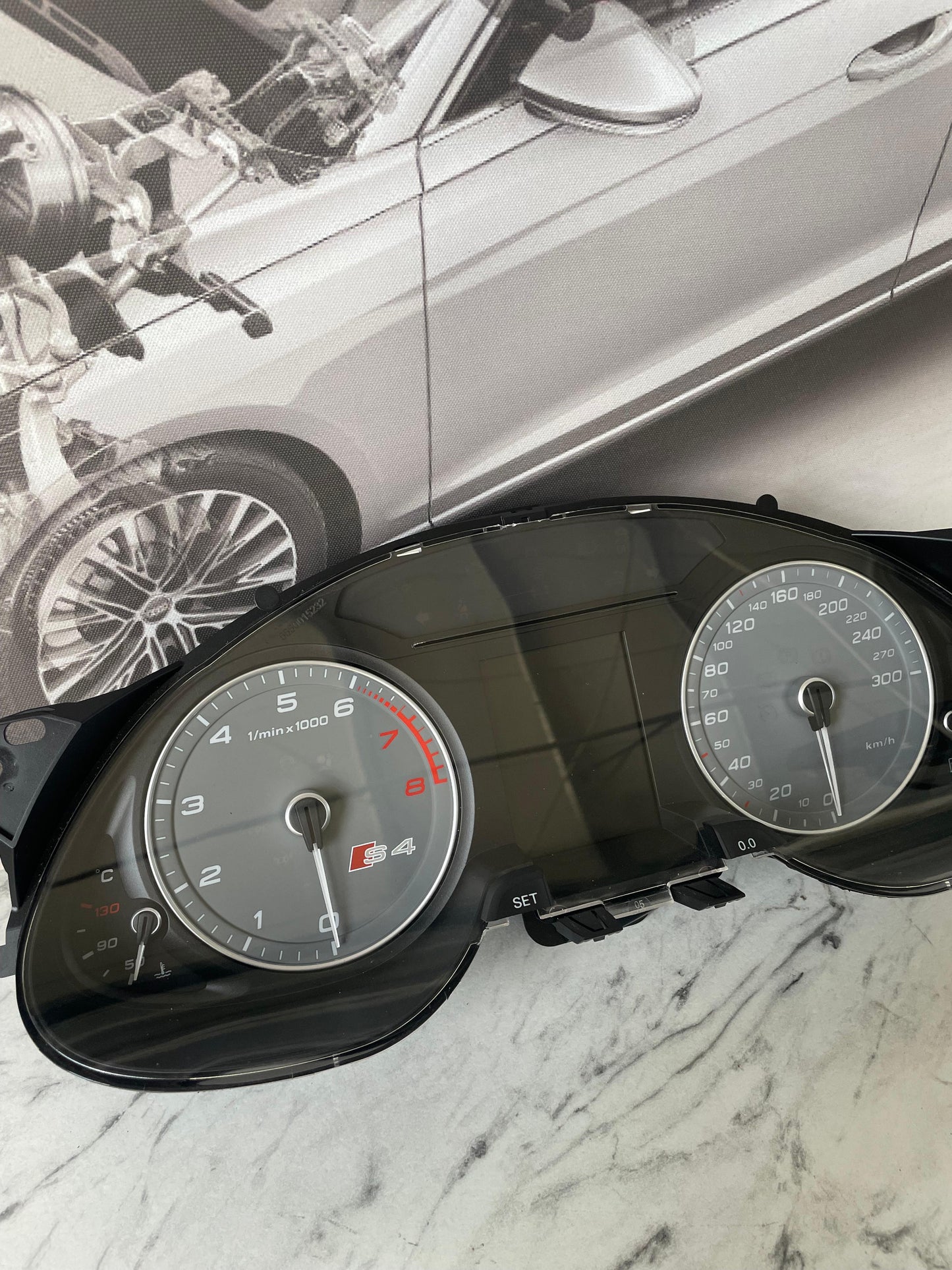 Ceasuri Bord – Audi S4 B8 TFSI - 8K0 920 930 P