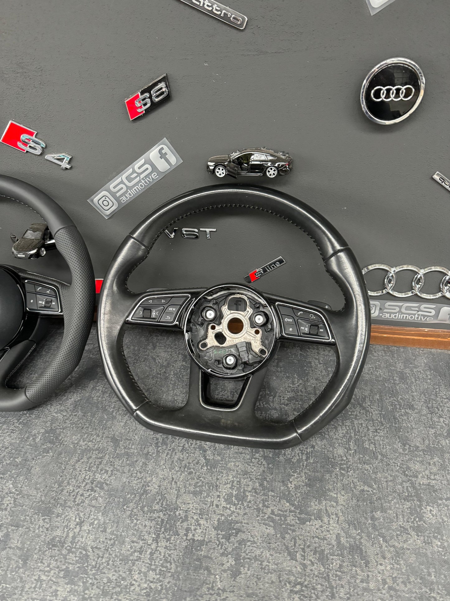Volan sport teșit – Audi A4 B9 8W / A5 F5 / Q5 FY