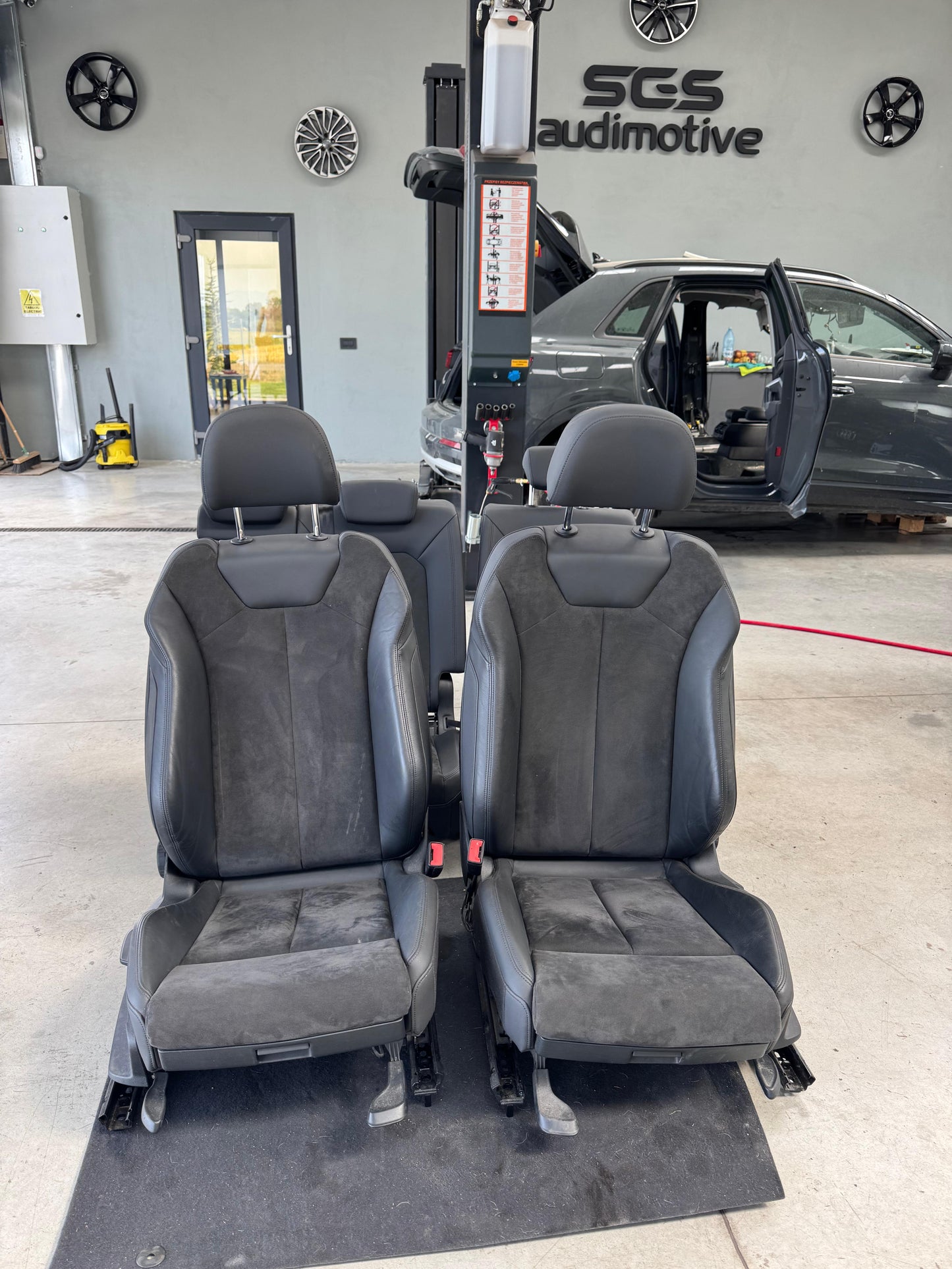 Interior Sport / S Line – Audi Q3 F3
