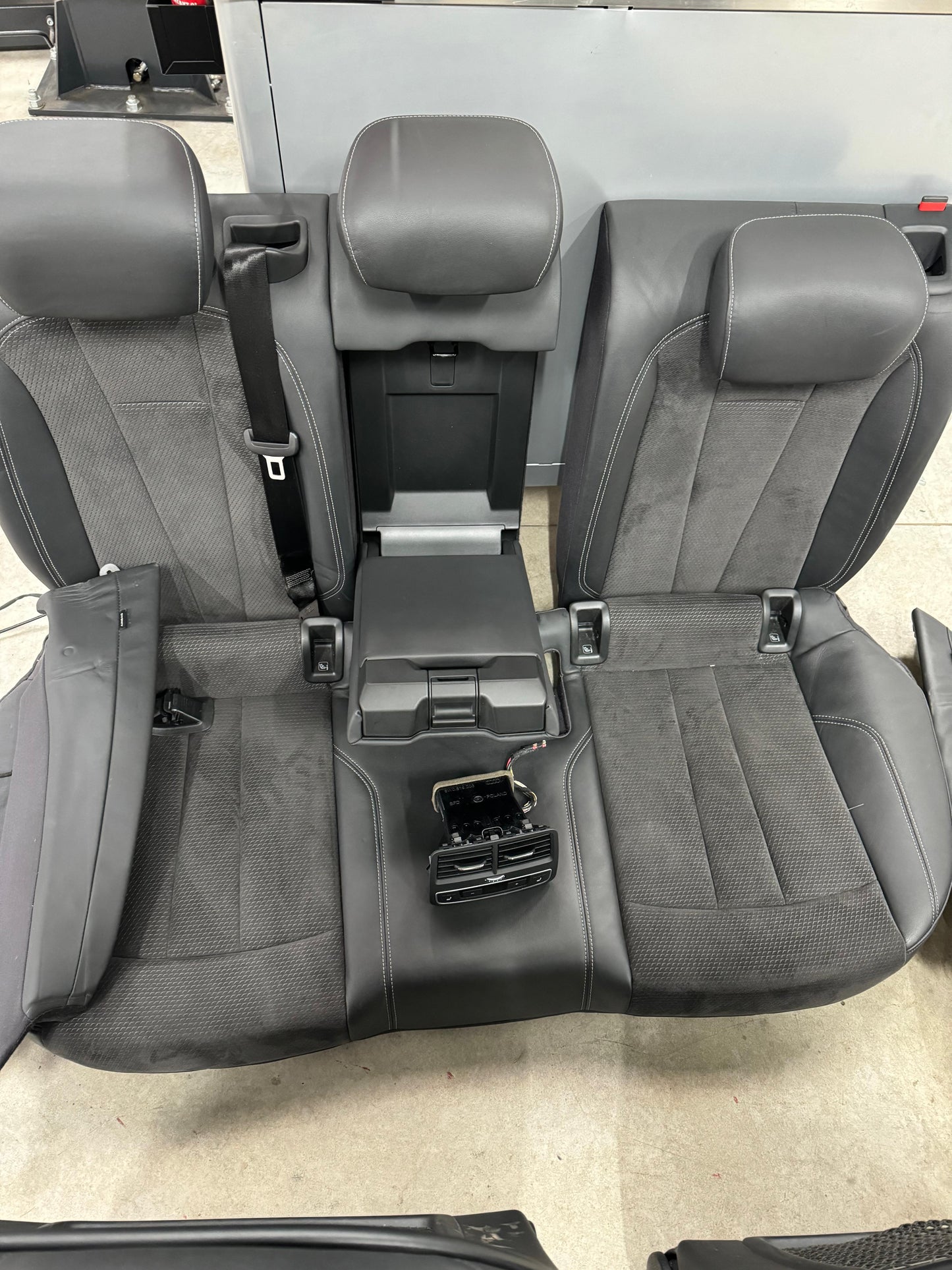 Interior S line / Sport – Audi A4 B9