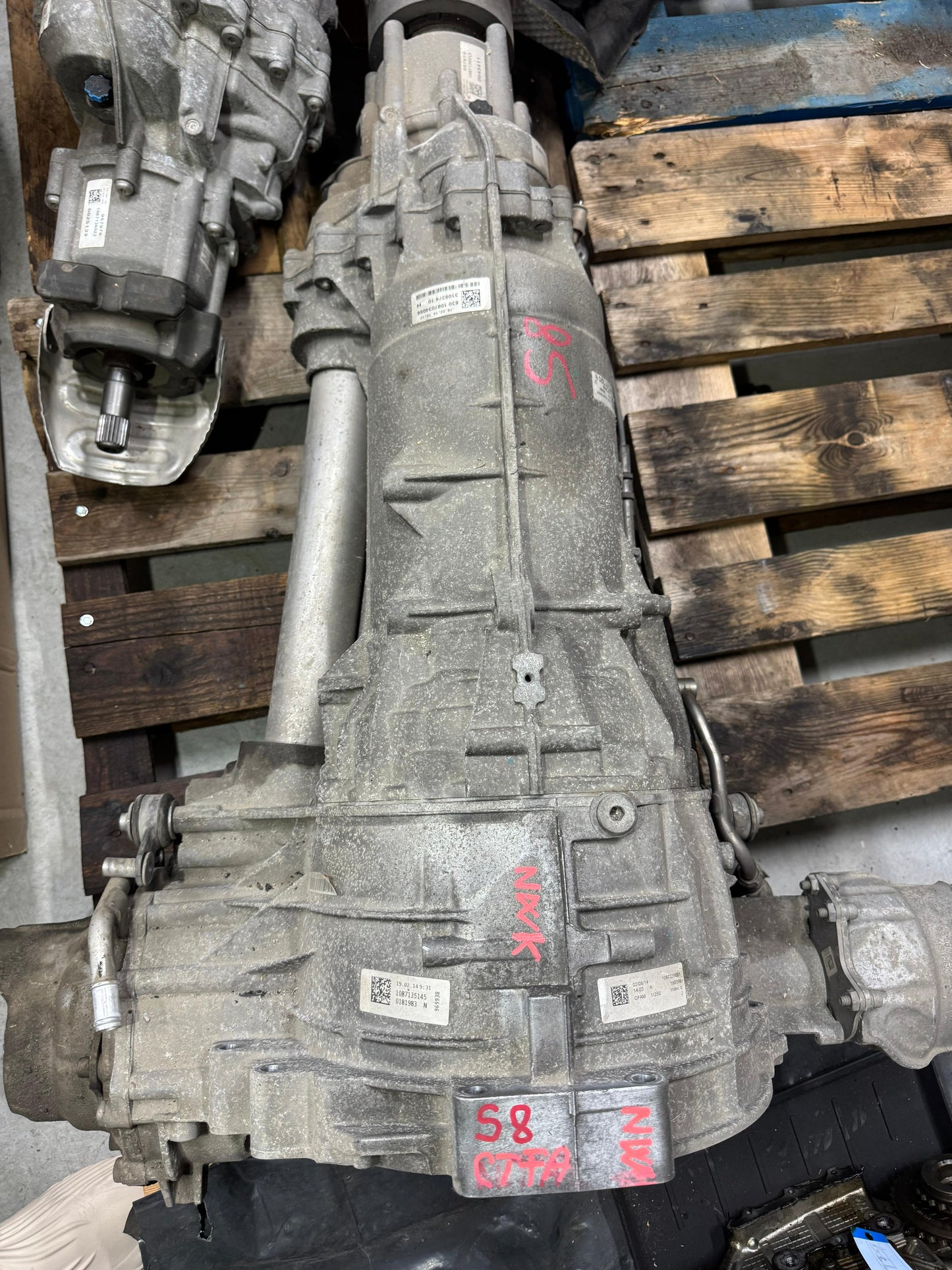 Cutie de viteze – Audi S8 D4 4.0 TFSI