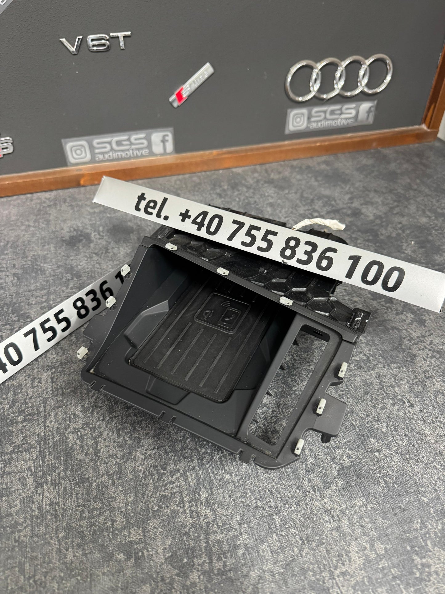 Wireless Charger Audi Q3 F3 2019+