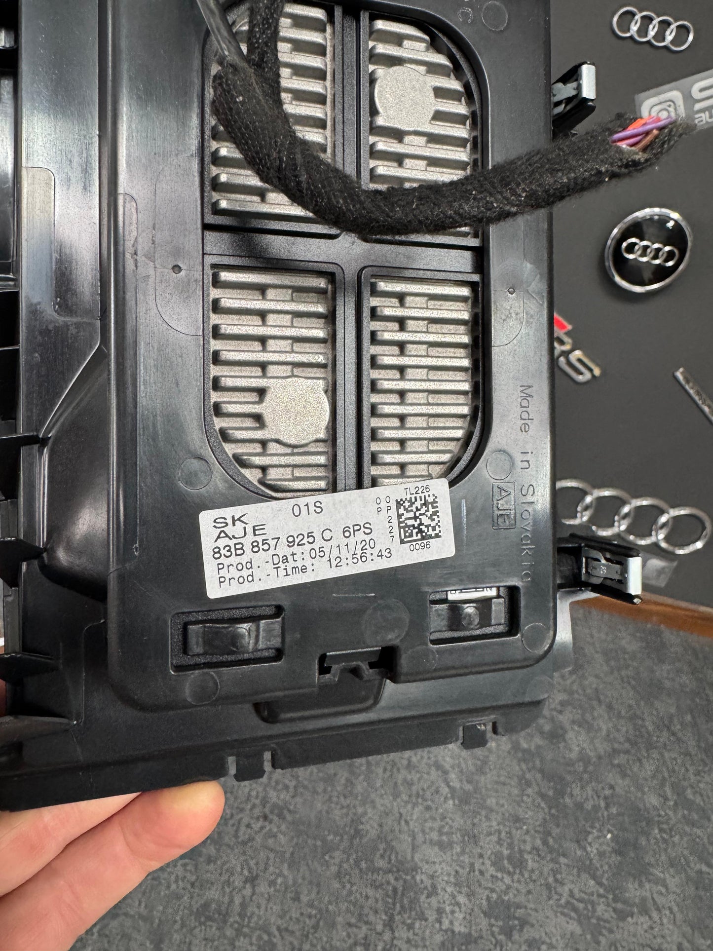 Wireless Charger Audi Q3 F3 2019+