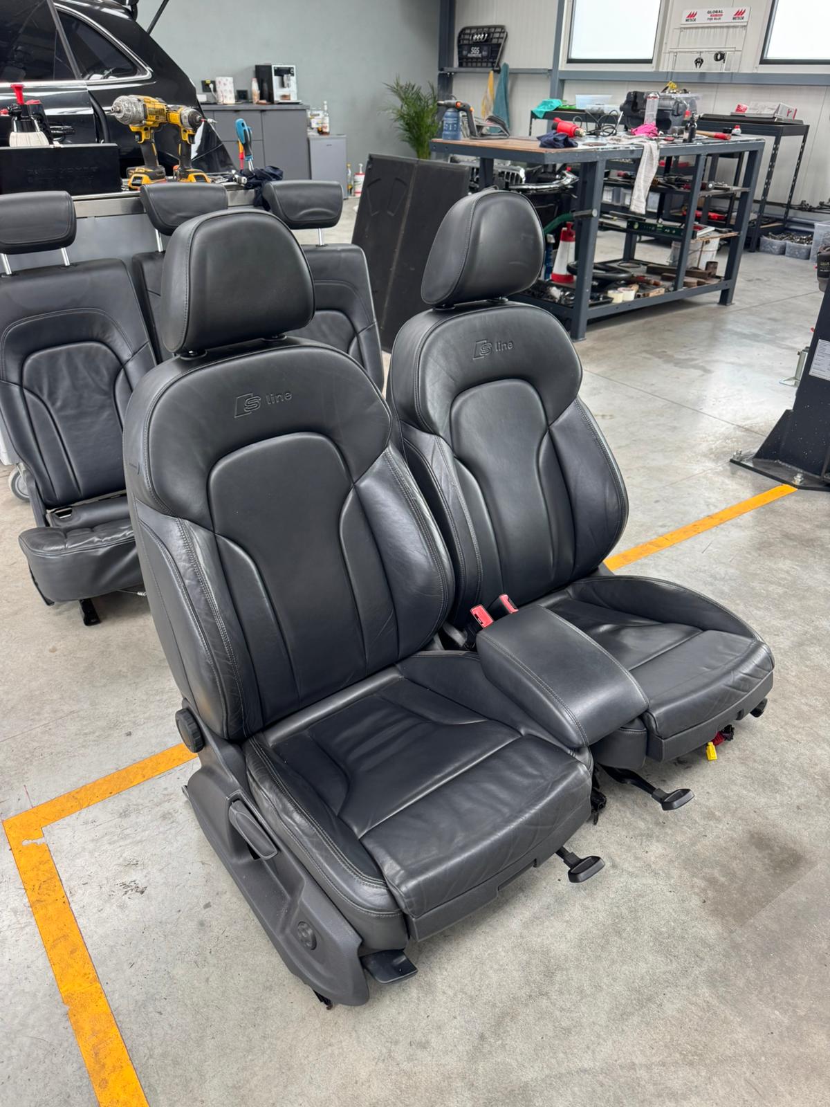 Interior S LINE AUDI Q5 8R