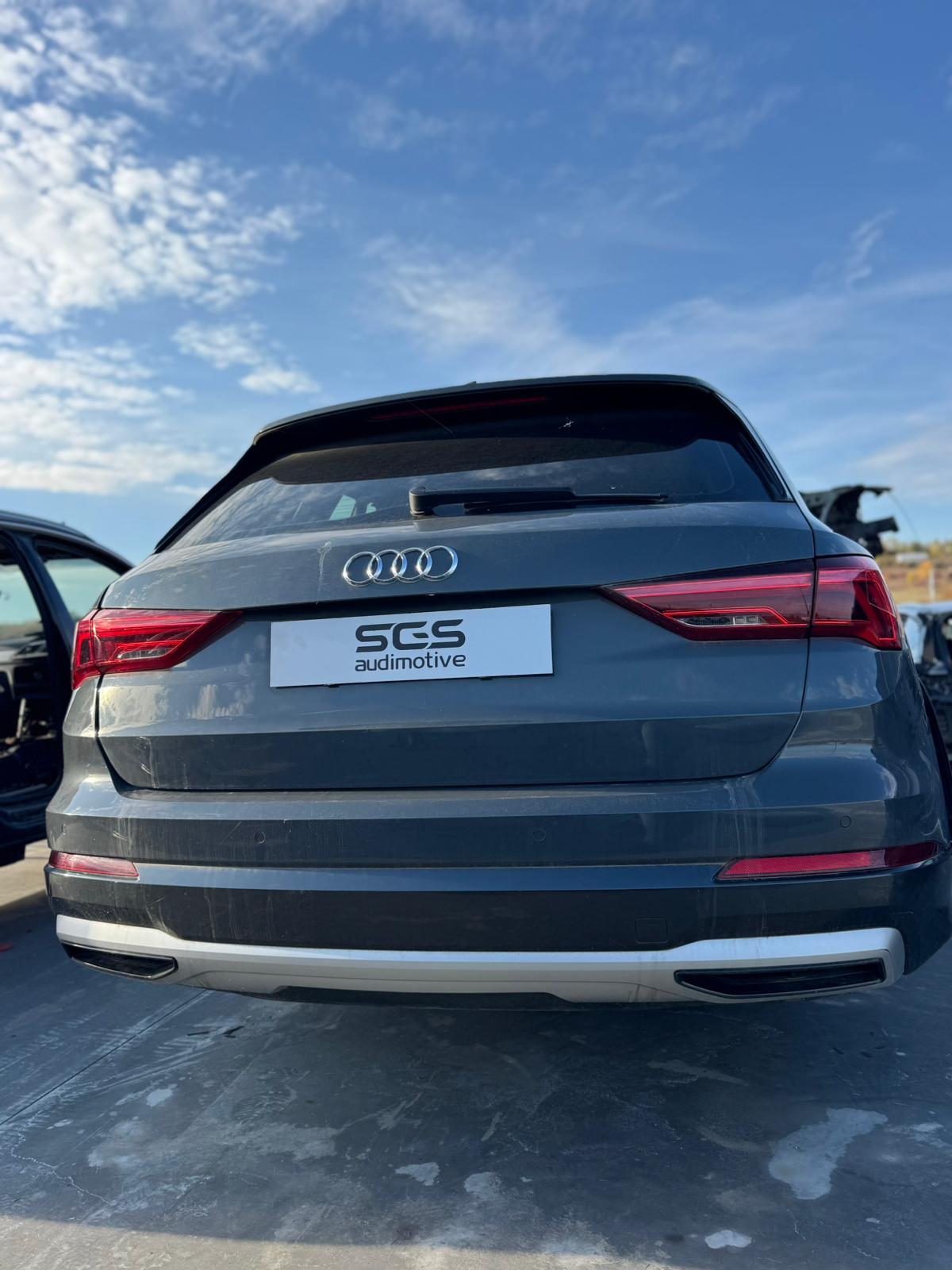 Bară spate Audi Q3 F3  2020