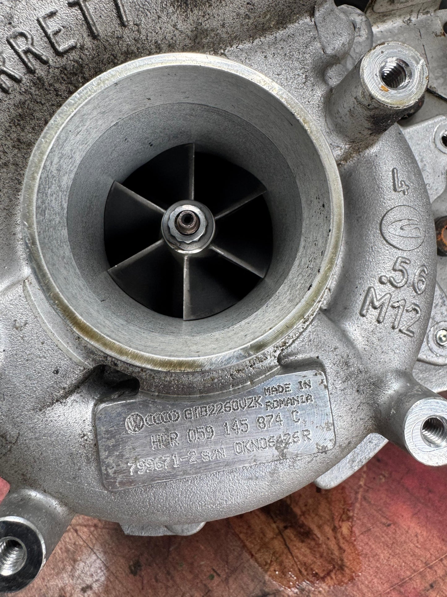 Turbină completă cu actuator – 3.0 V6 CDU / CLA / CKV / CDT