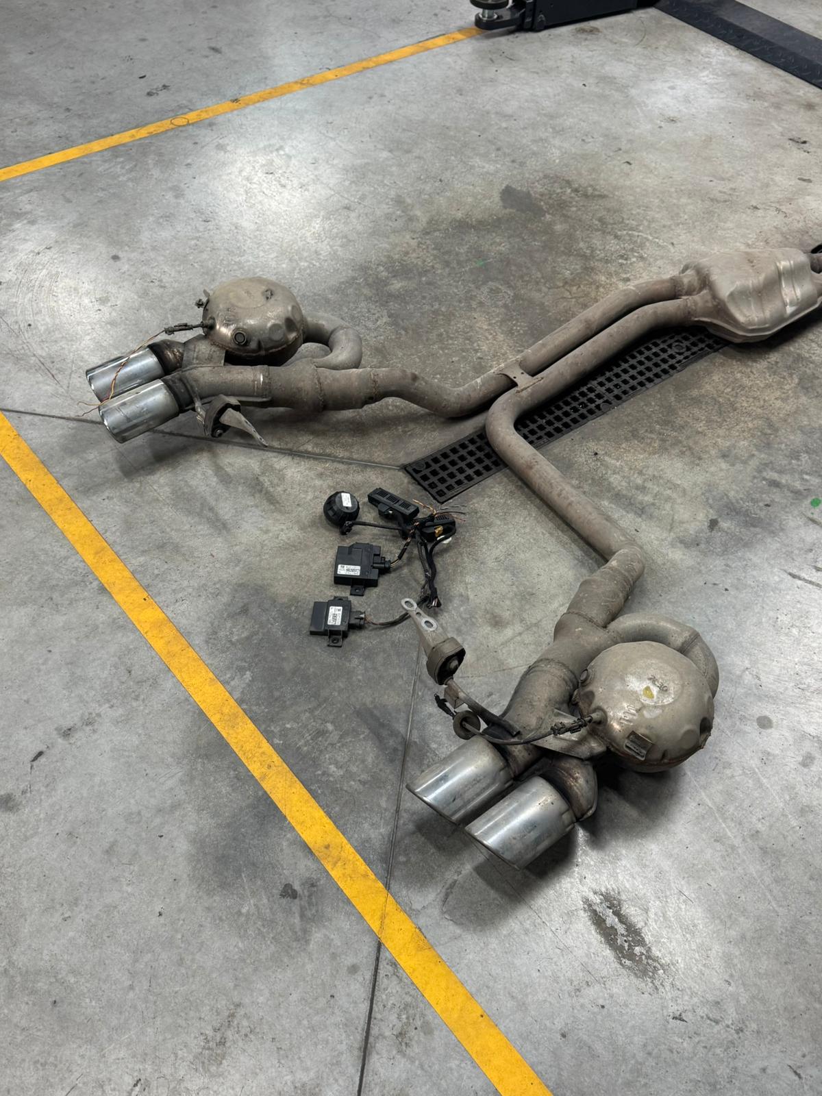 Evacuare Sound Active Audi Q5 / SQ5 8R