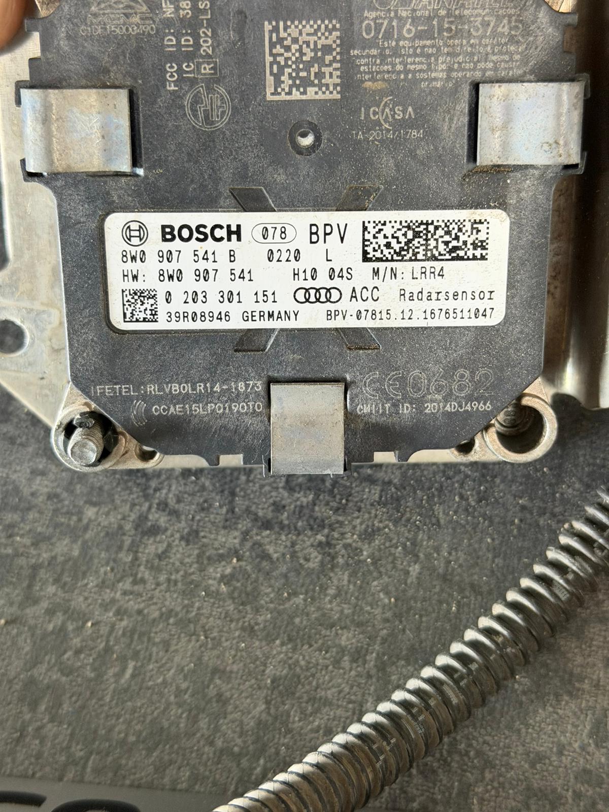 Senzor Adaptive Cruise Control Audi A4 / A5 B9 – Stanga