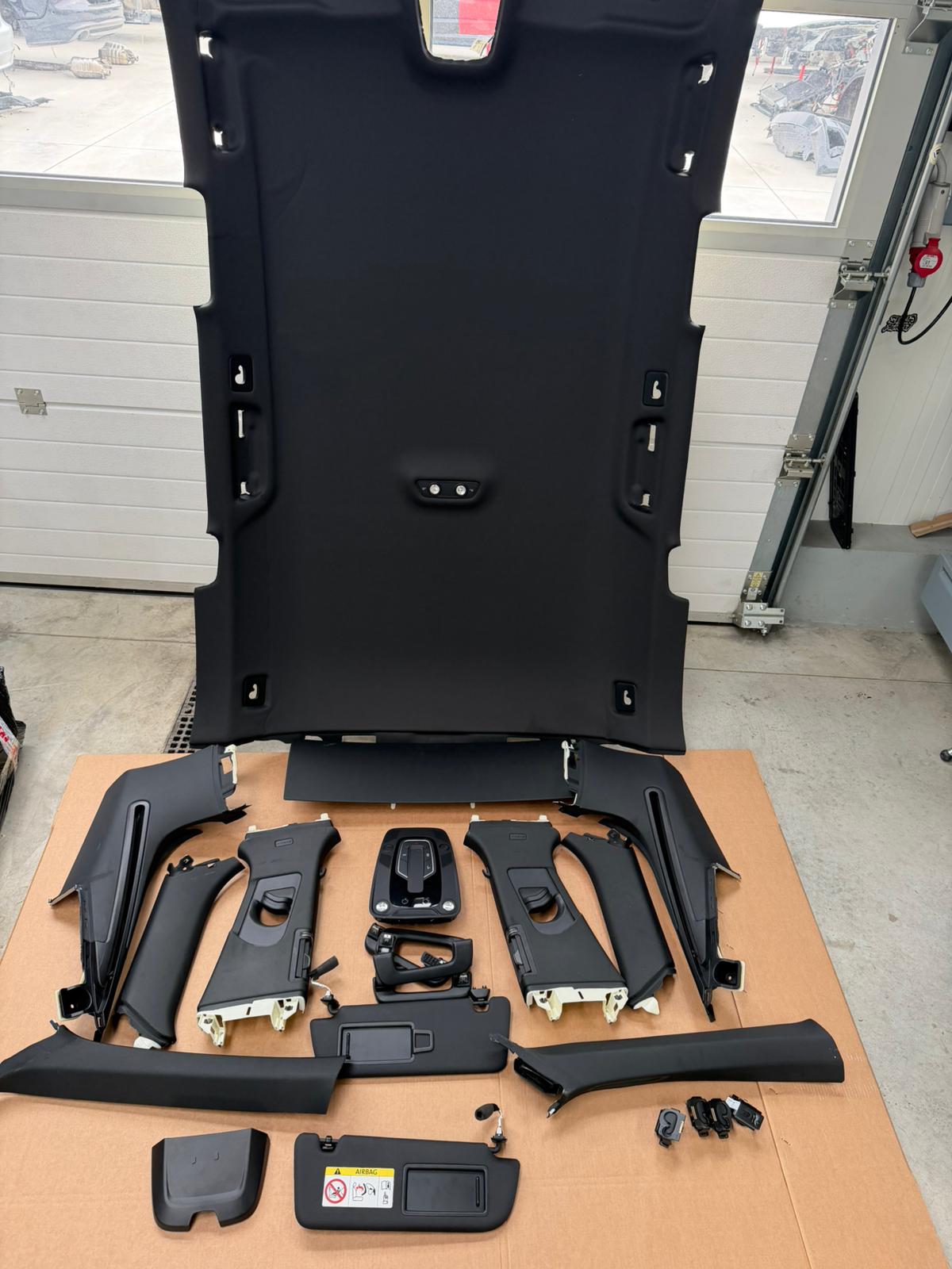 Plafon negru S line Audi A6 C8 Avant