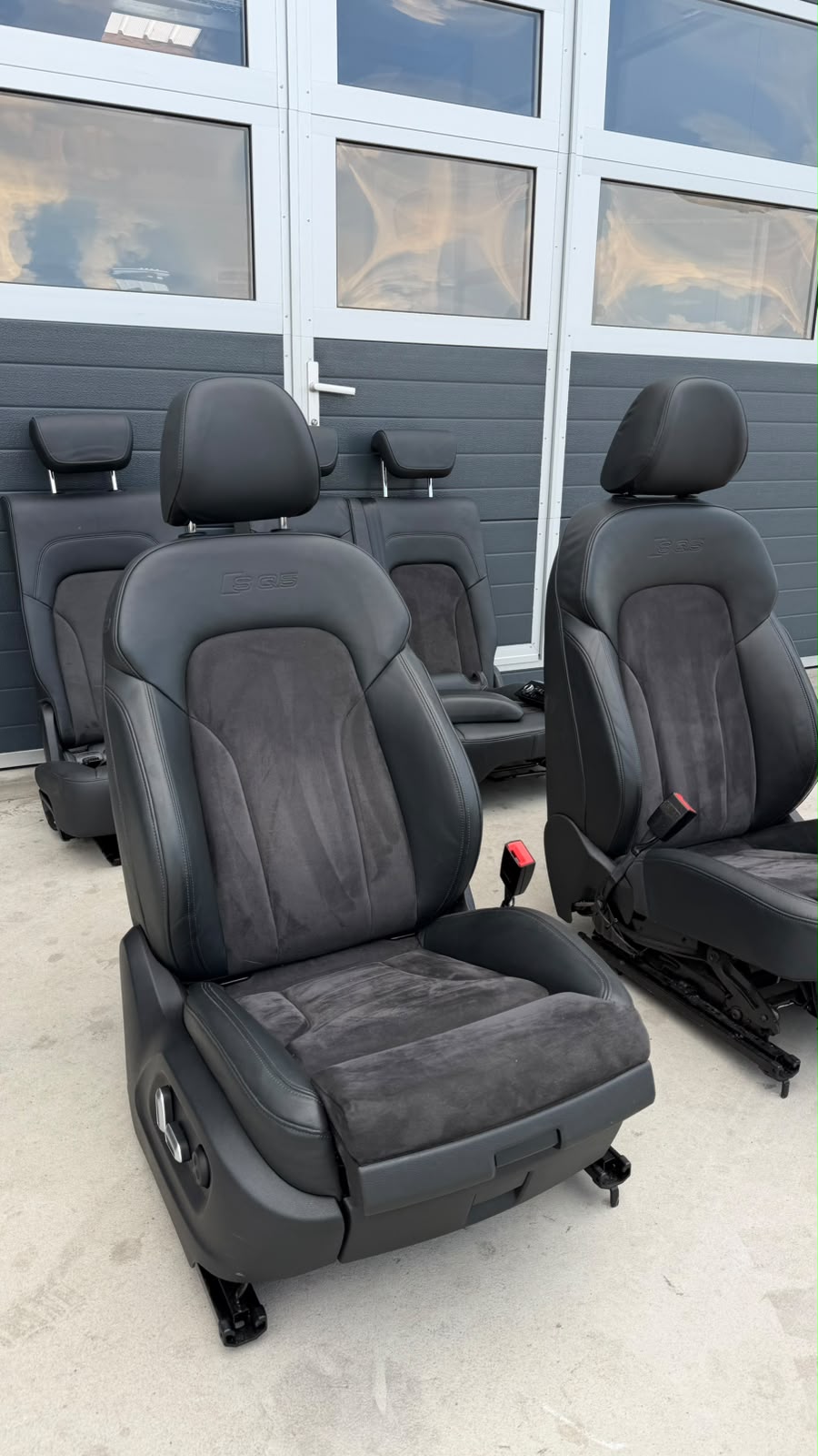 Interior complet Audi Q5 / SQ5 8R (2008–2016) Piele + Alcantara Electrice și Încălzite
