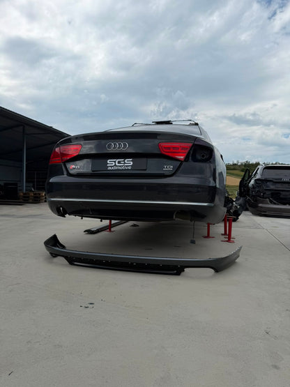 Difuzor bară spate Audi S8 D4 Non-Facelift (2011–2014)