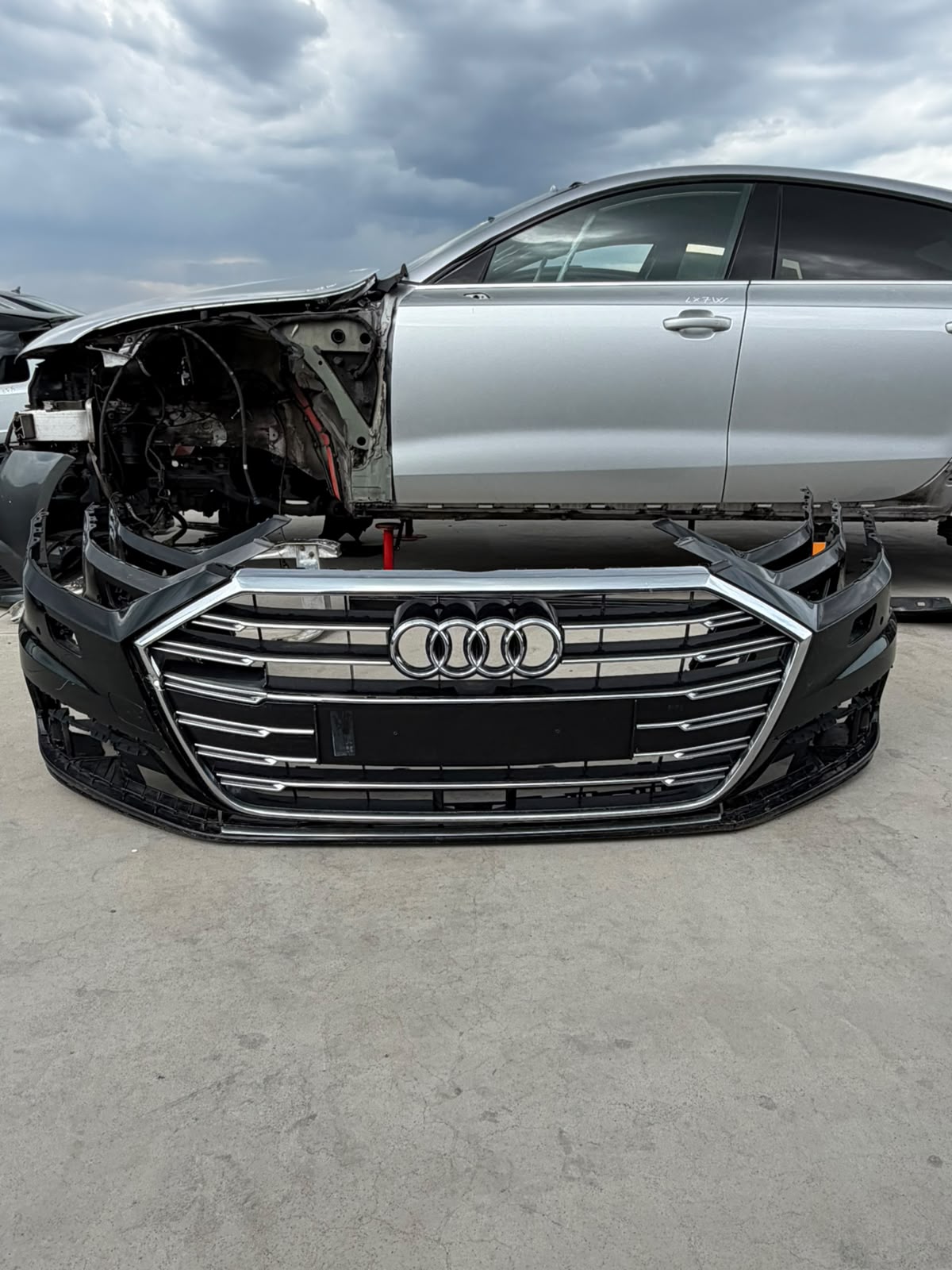 Bară față Audi A8 D5