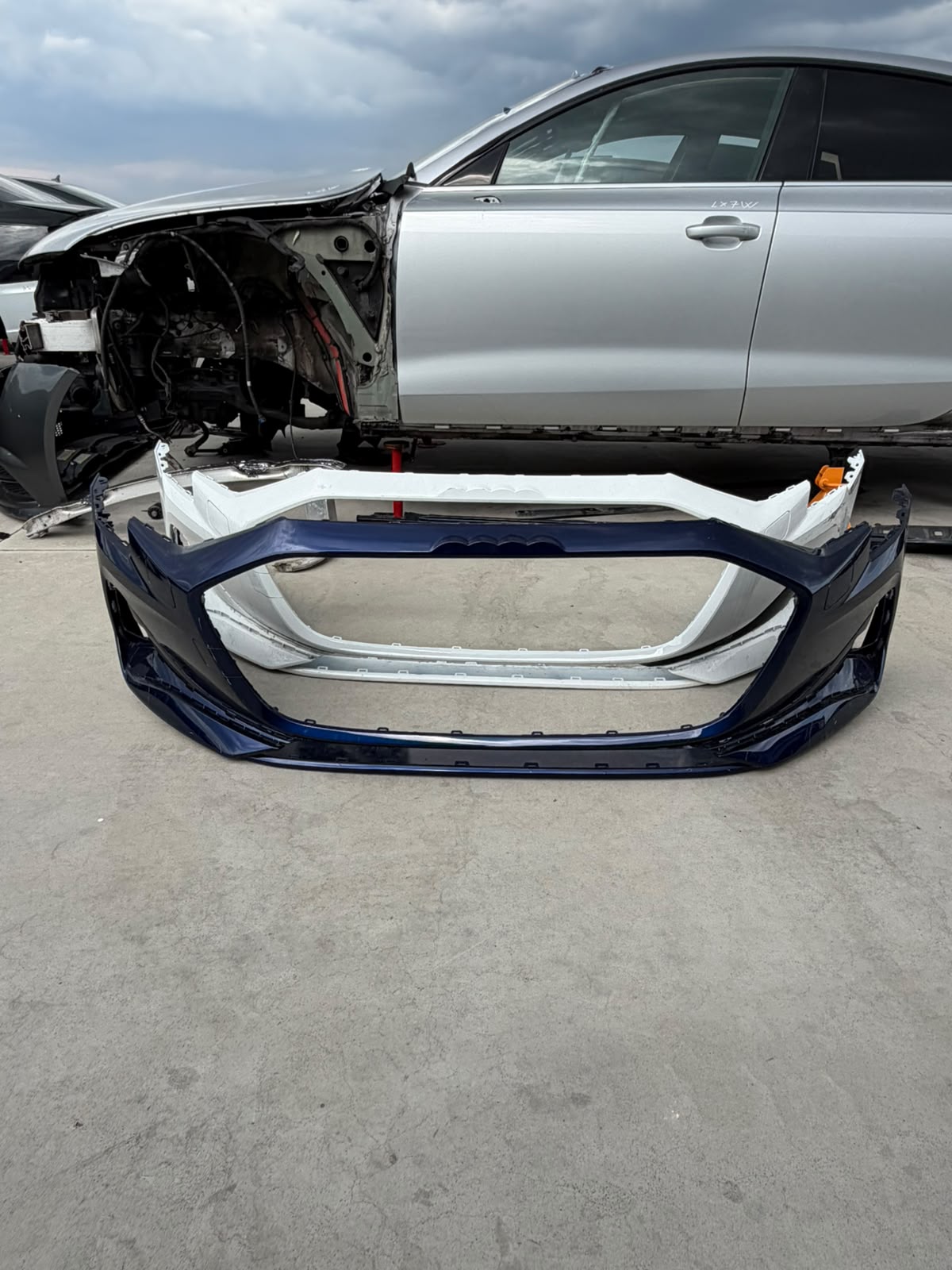 Bară față Audi A3 8Y Facelift
