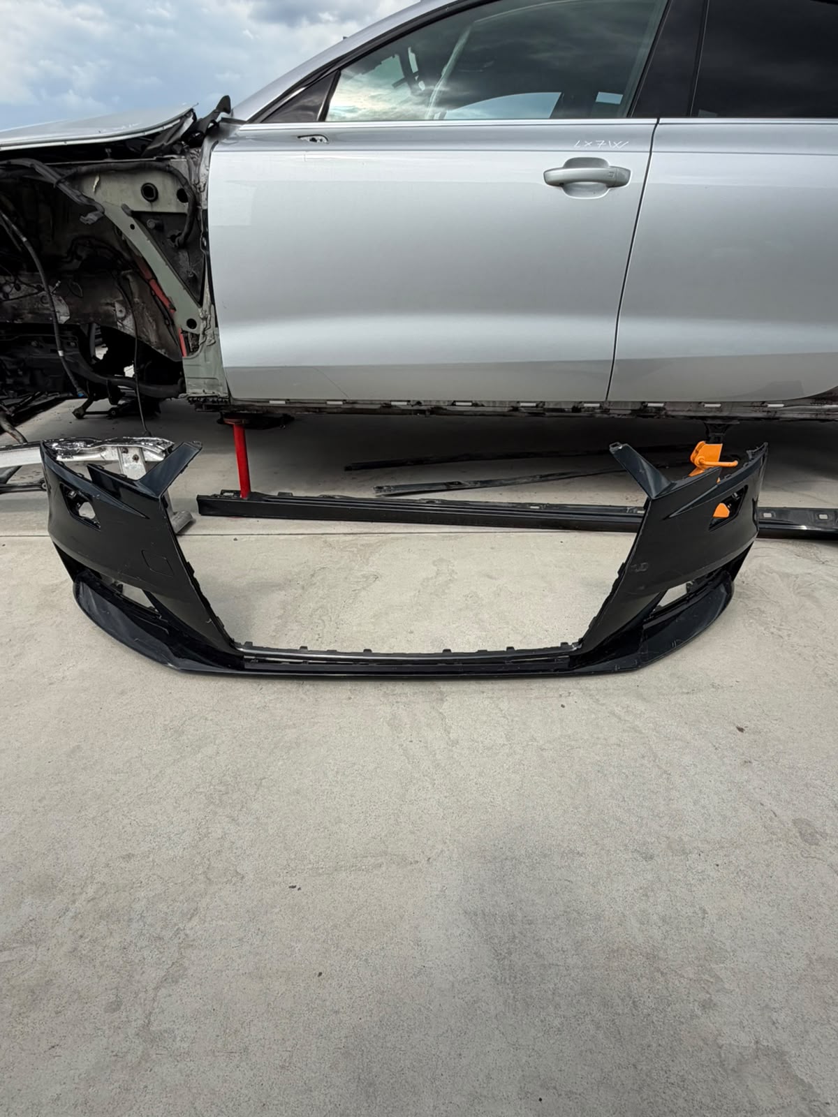 Bară față Audi A3 8V Hatchback / Sedan