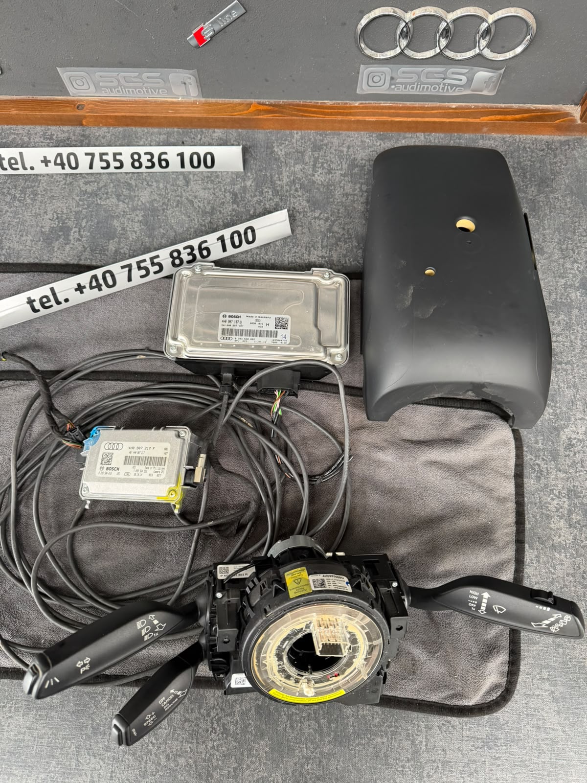 Kit Lane Assist Audi cu capacul coloanei de direcție și cablajul