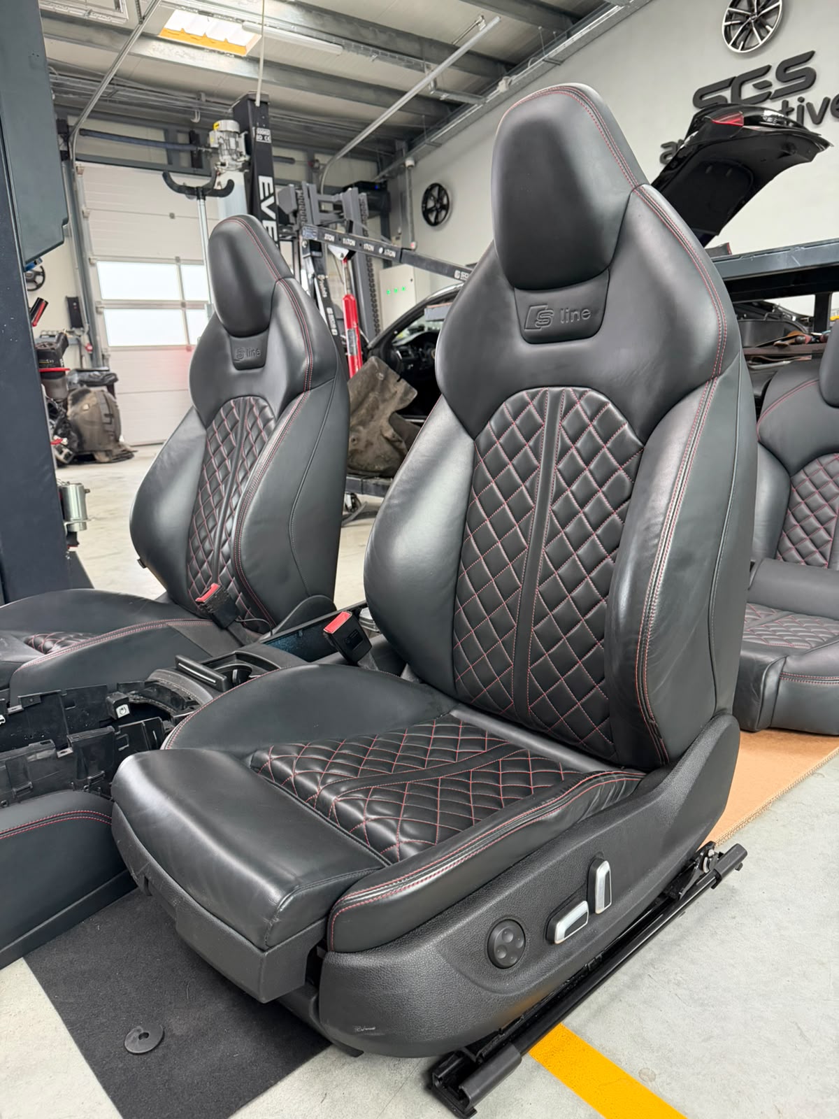 Scaune sport față Audi A6 C7 Competition, piele Audi exclusive
