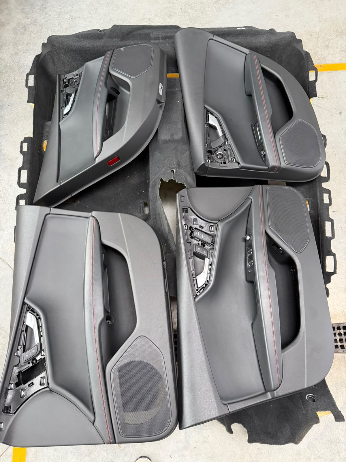 Fețe de uși asortate interior Competition Audi A6 C7 A7 4G