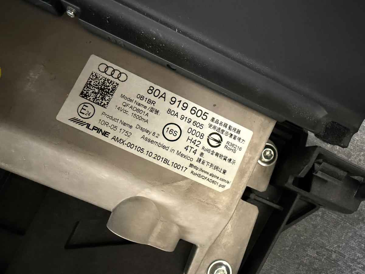 Display Alpine 8,2 inch Audi Q5 FY, cod piesă 80A 919 605