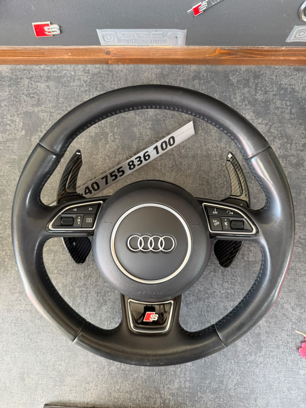 Volan Audi A8 S8 D4 S line cu padele, vedere frontală