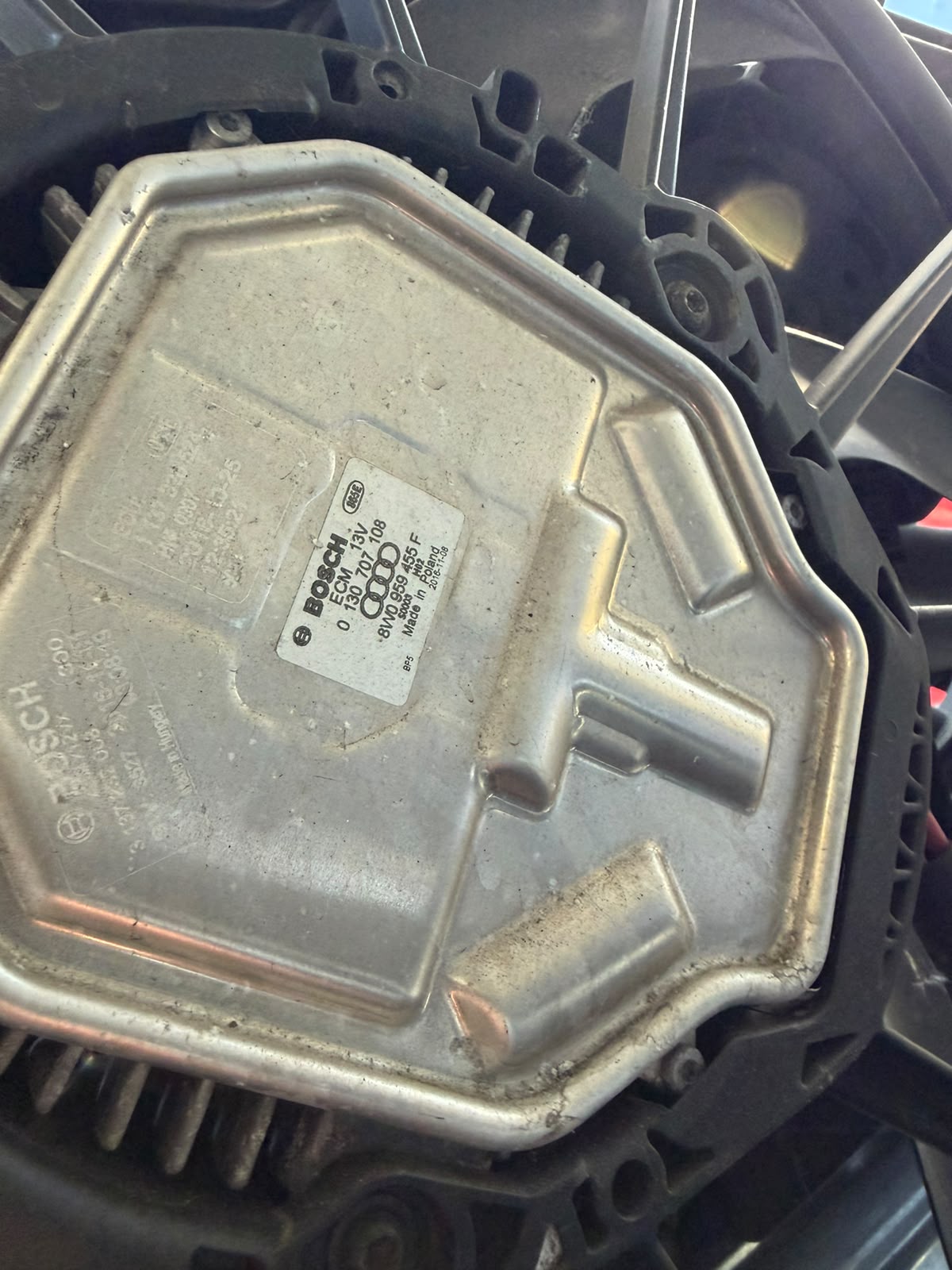 Ventilator motor Audi Bosch, detaliu etichetă